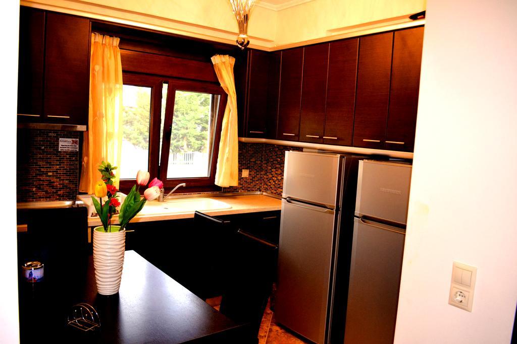 Αmalia Lux Villas Vrasná Quarto foto